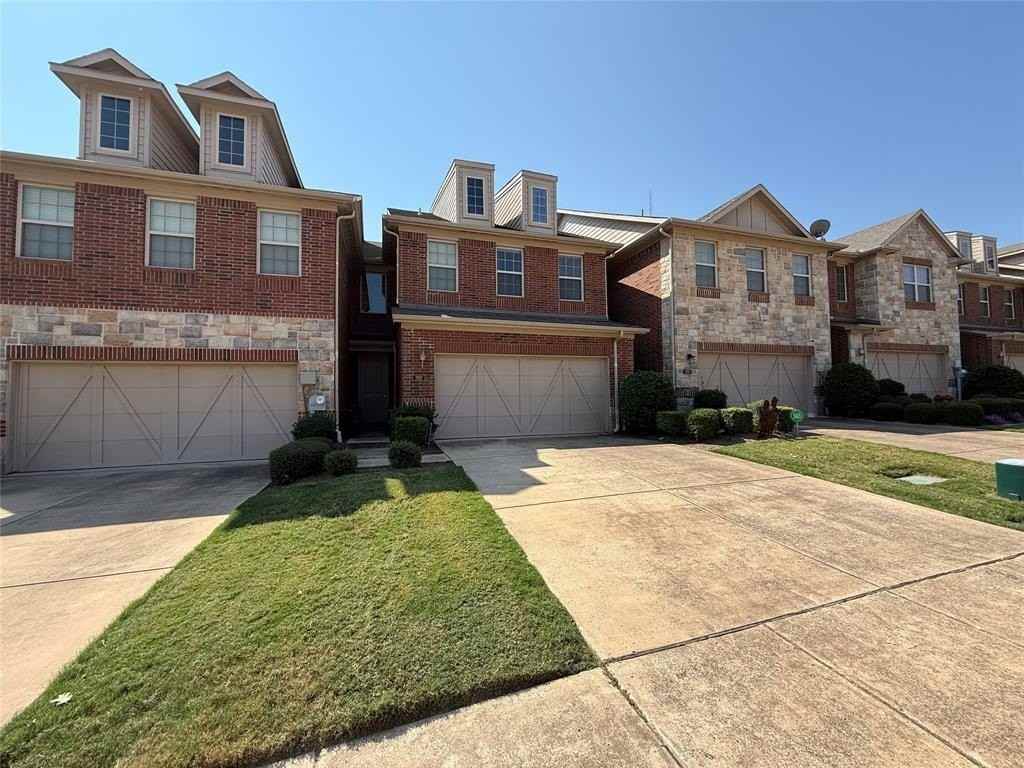 392 Dublin St - Photo 3 of 21