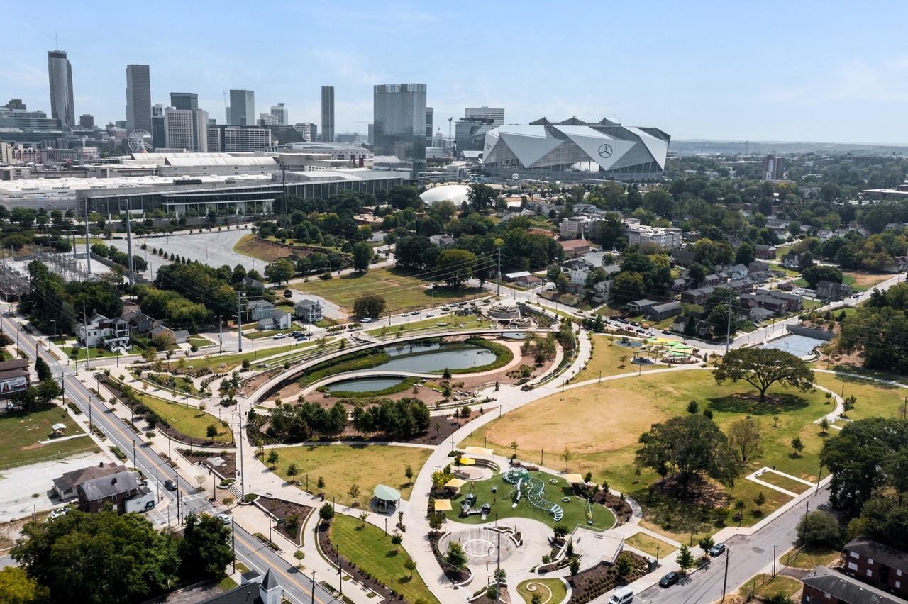 Elm St Nw - Photo 2 of 16