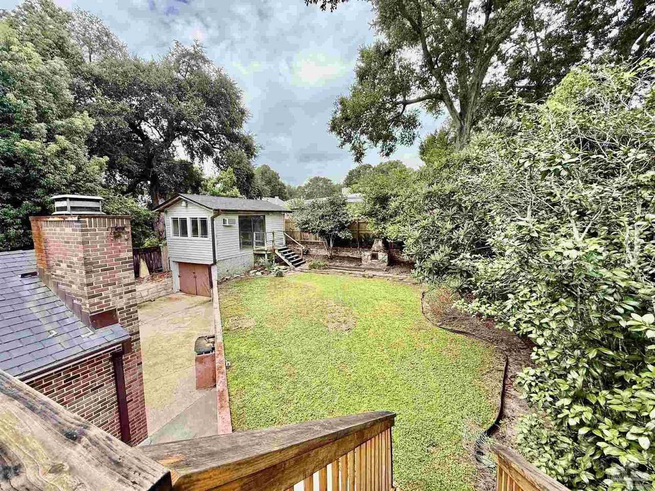 1717 Yates Ave - Photo 5 of 47