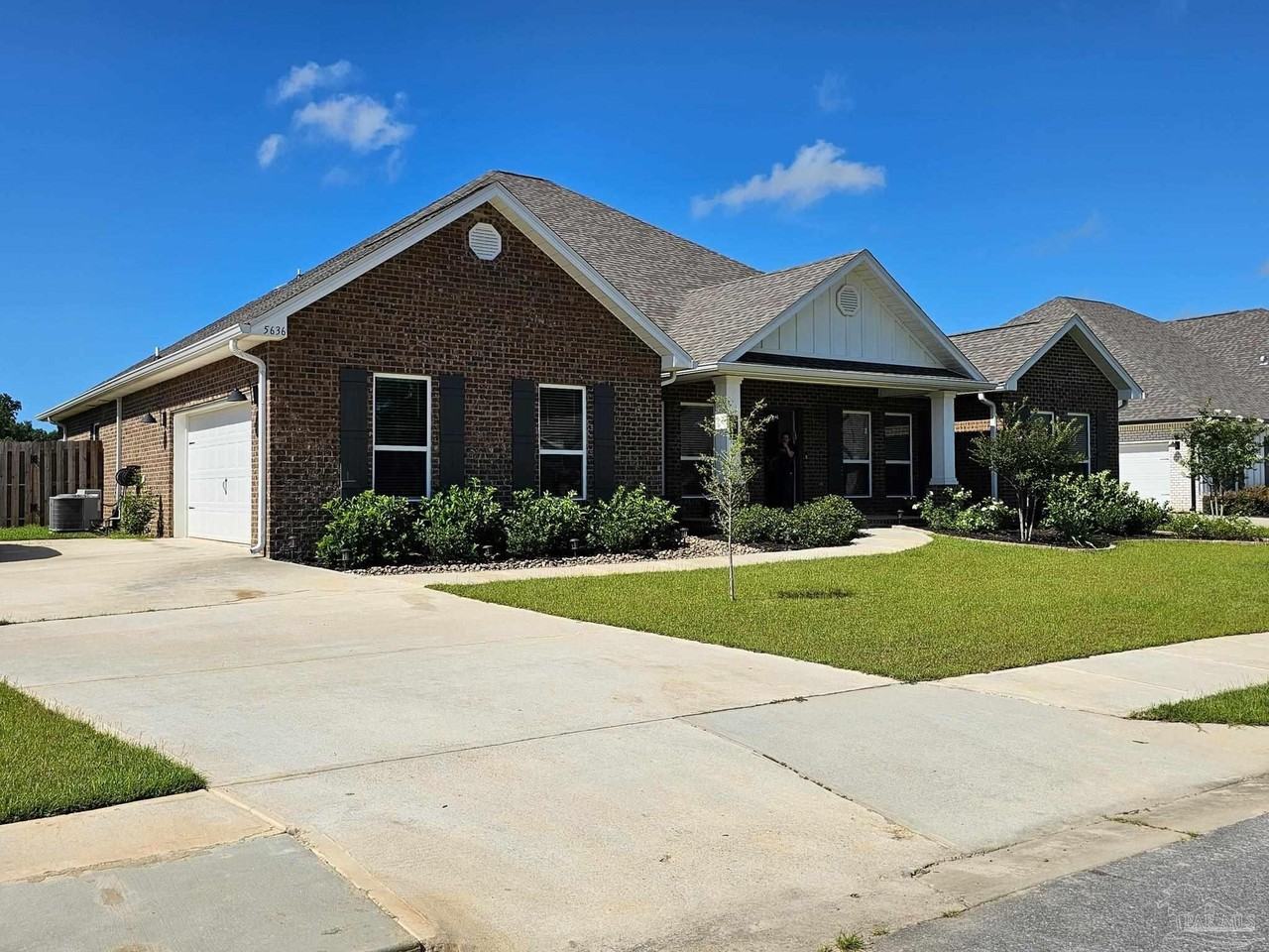 5636 Blake Ln - Photo 3 of 37