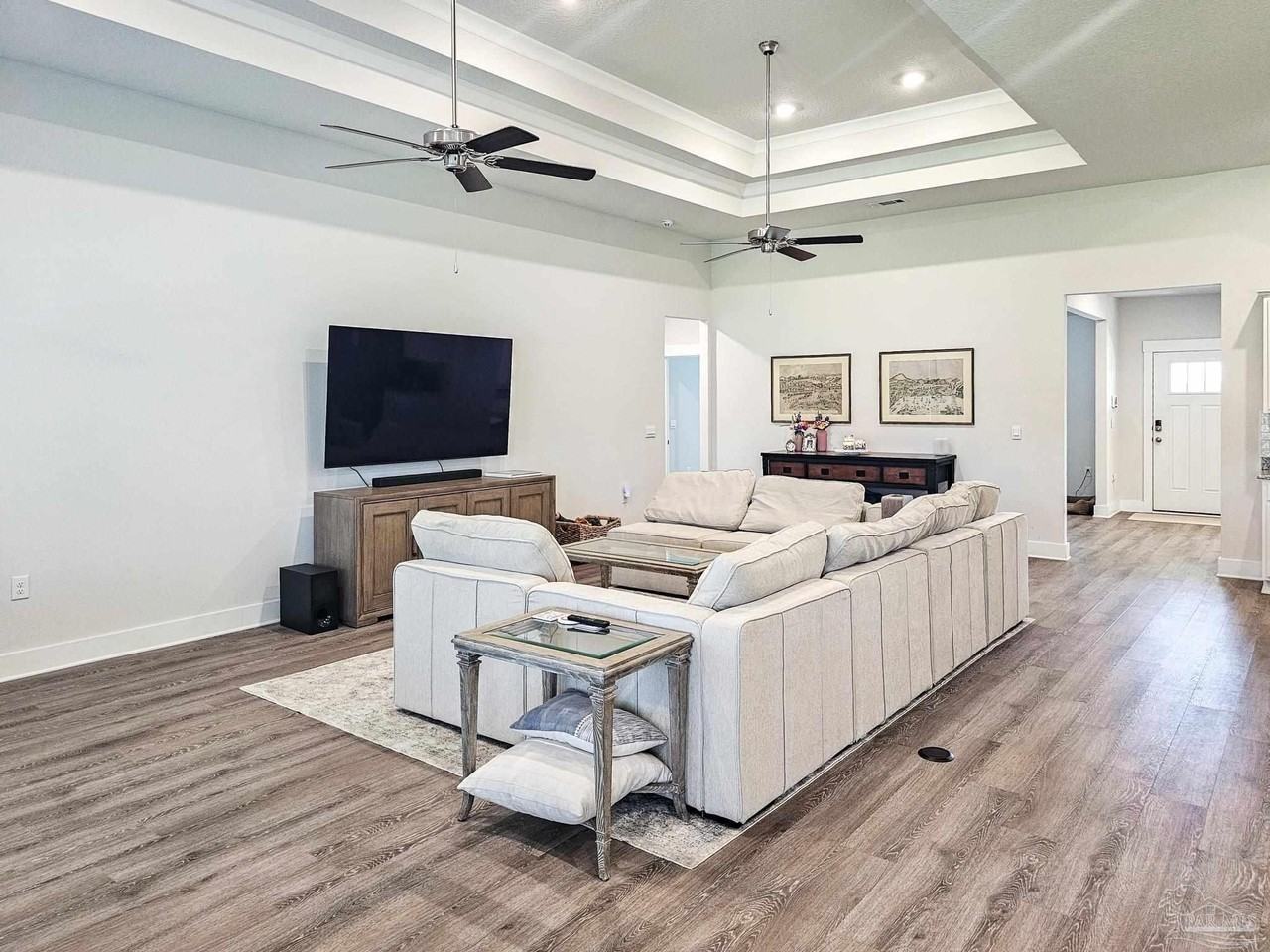 5636 Blake Ln - Photo 6 of 37