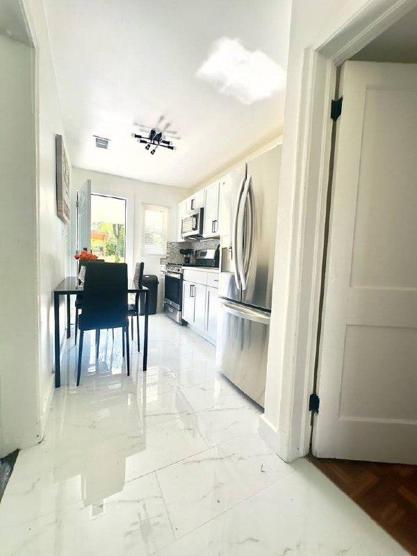 Oswego Ave - Photo 3 of 15