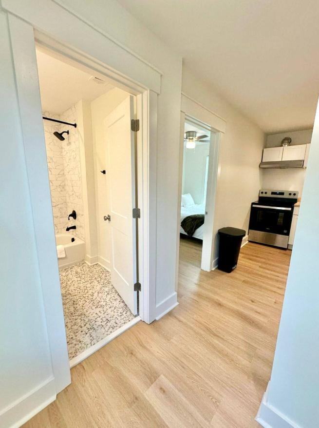 Live Oak Street - Photo 4 of 14