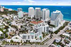 featured image of 401 North Birch Road #TH7