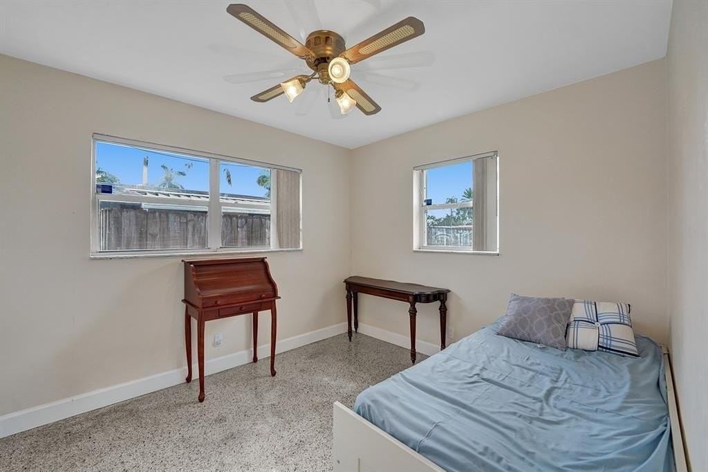 1506 Liberty St - Photo 7 of 12