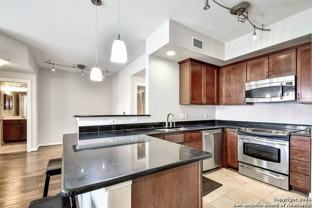 7342 #7204 Oak Manor - Photo 1 of 1