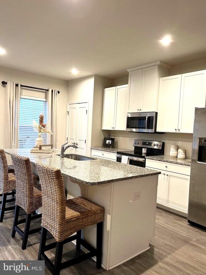 304 Pinnacle Pl - Photo 6 of 42