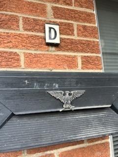 246 Oak St - Photo 3 of 8