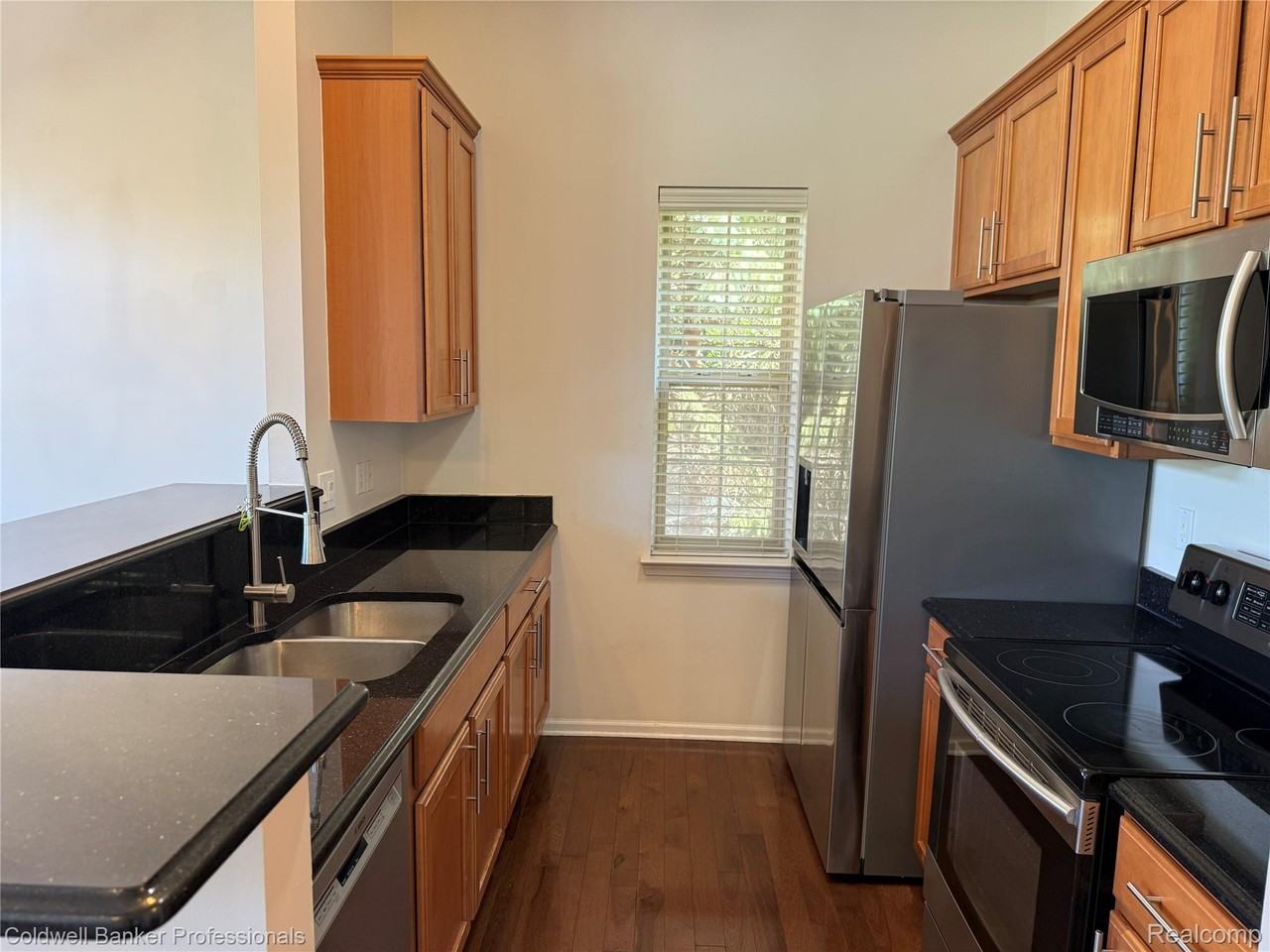 39792 Rockcrest Cir - Photo 7 of 23