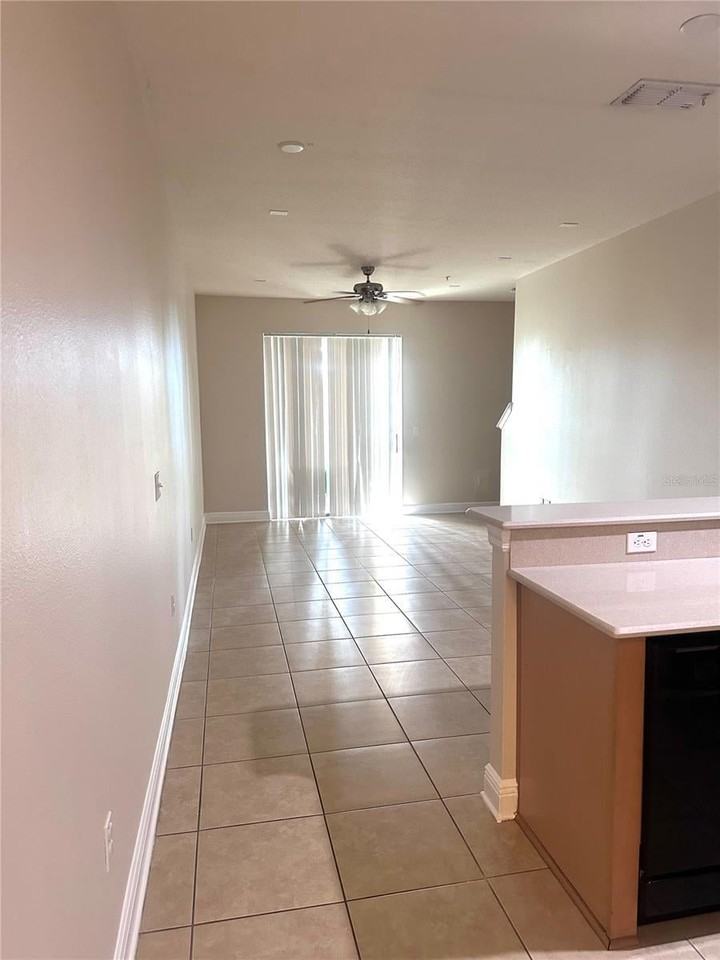 1260 Glenleigh Drive - Photo 3 of 8