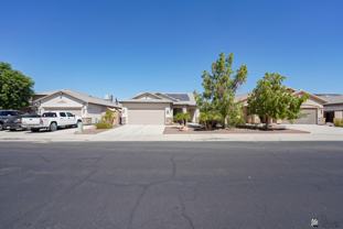 6560 E 34th Ln - Photo 1 of 1