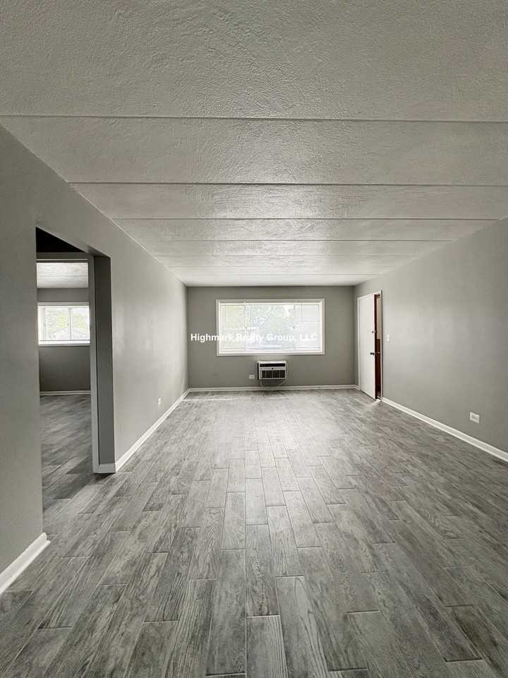 1408 Carol St #2BB - Photo 2 of 13