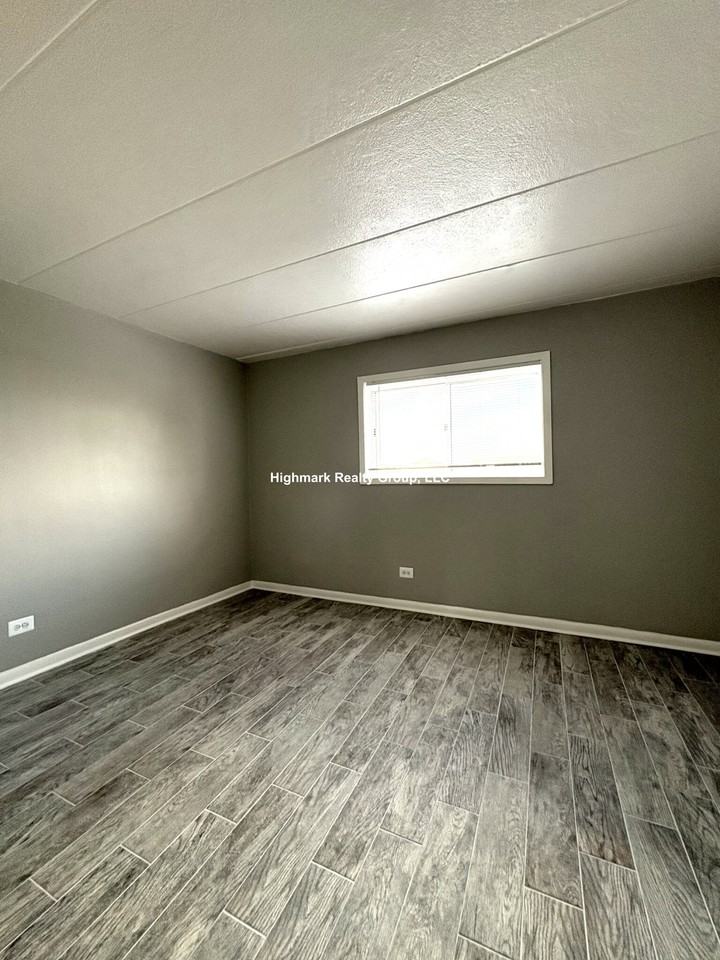 1408 Carol St #2BB - Photo 5 of 13