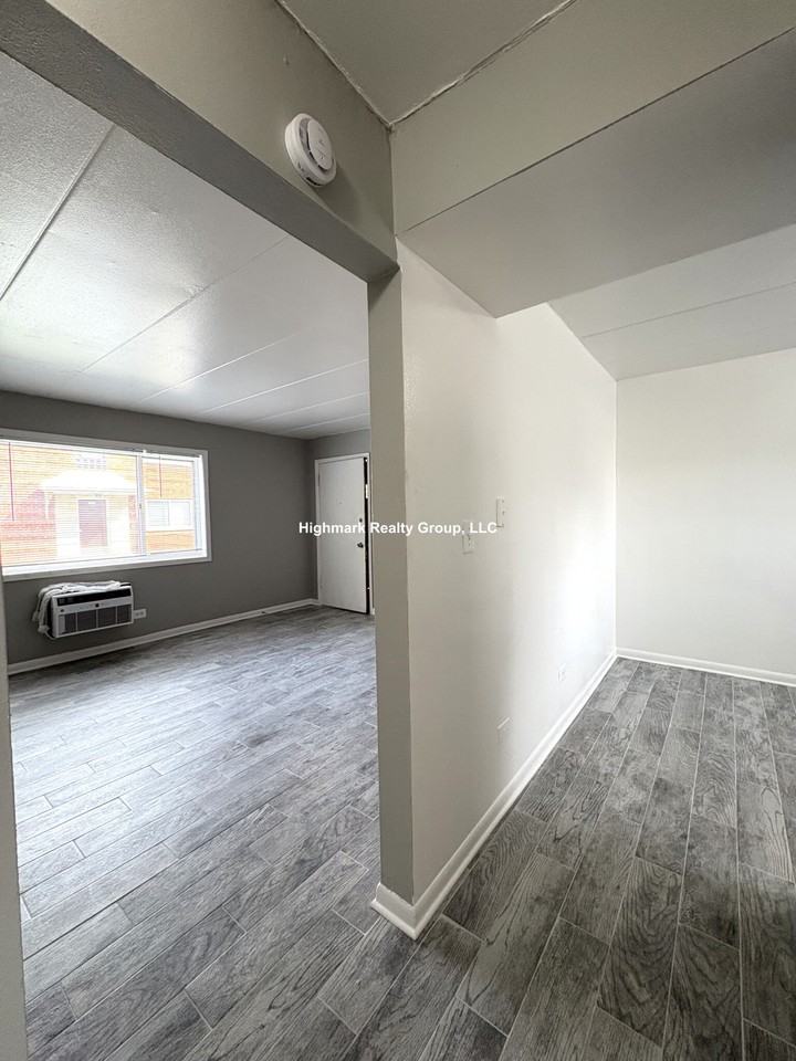 1400 Carol St #1A - Photo 5 of 14