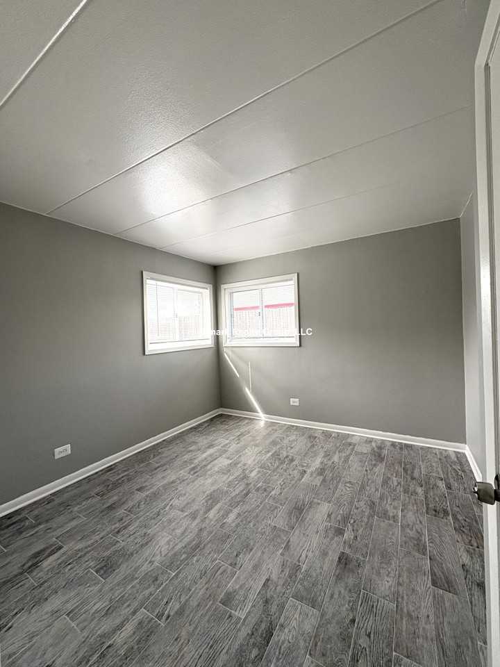 1400 Carol St #1A - Photo 7 of 14