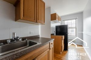 featured image of 3259 North Wrightwood Ave. #3E