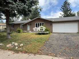 2922 Mcknight Rd N - Photo 1 of 1