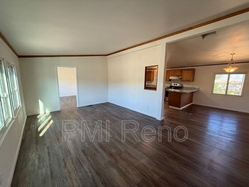 135 Jim Denning Way - Photo 3 of 19