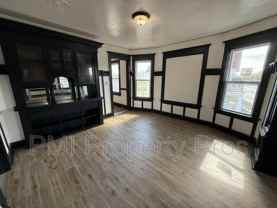 2940 N Teutonia Ave - Photo 1 of 1