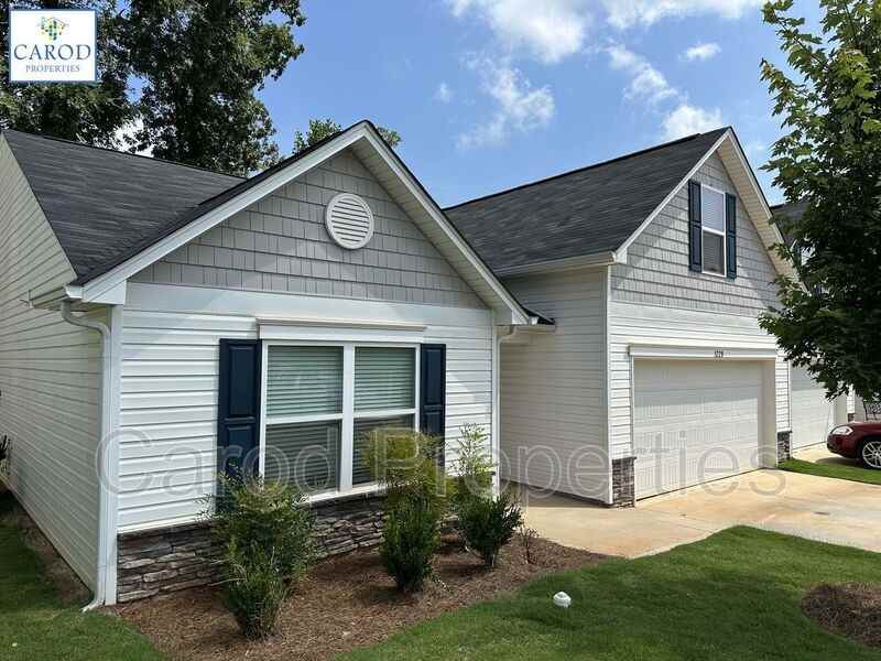 1229 Amberlight Cir - Photo 3 of 33