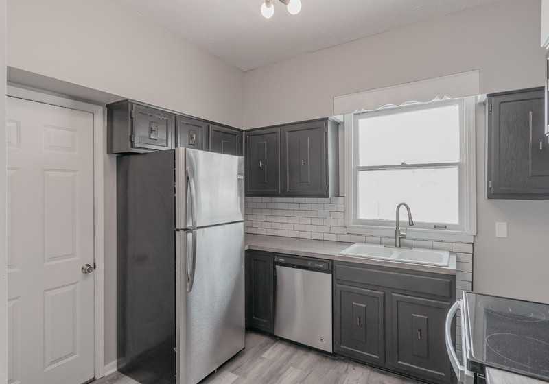 1141 N 29th St - Photo 6 of 17