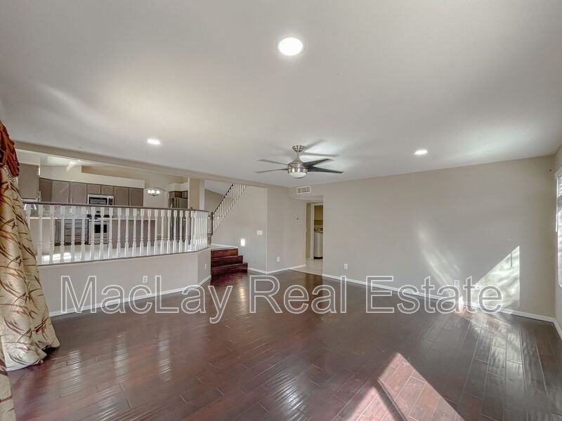 1615 West Enfield Way - Photo 6 of 37