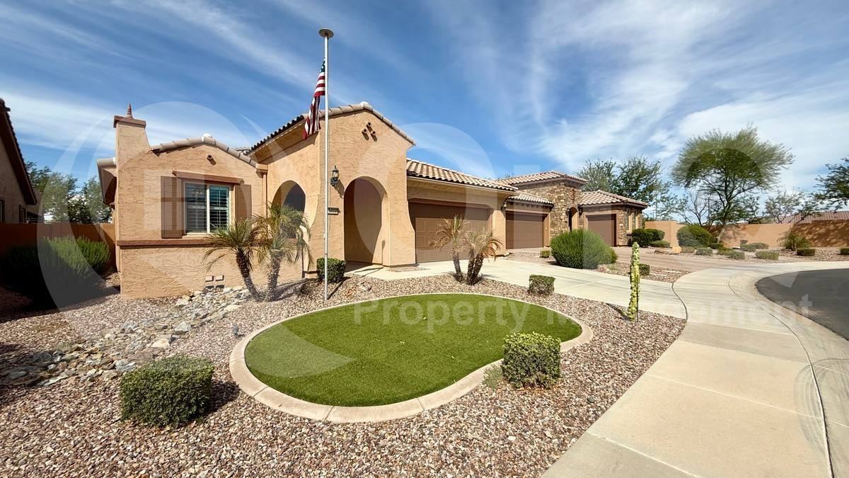 3970 E Augusta Ave - Photo 2 of 10