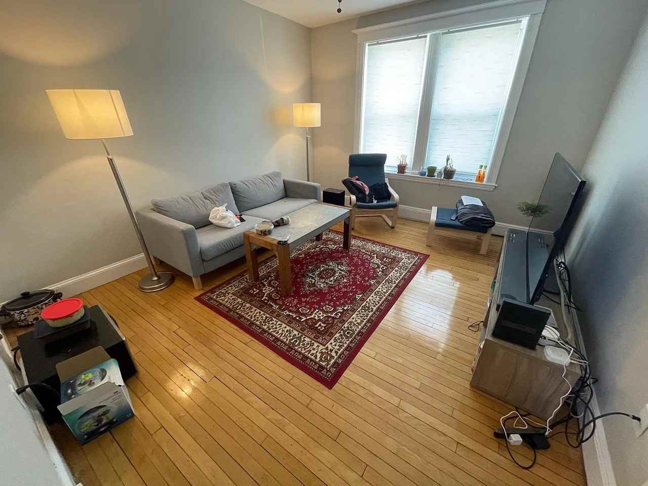 400 Mount Pleasant Ave - Photo 2 of 5