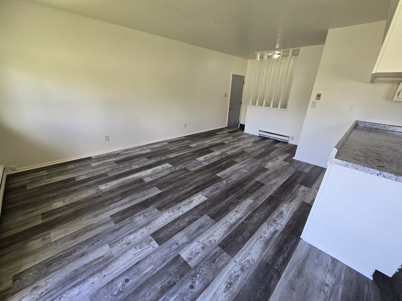 51569 Country Ct - Photo 2 of 8