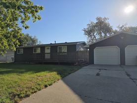 1 Bancroft Ct - Photo 1 of 1