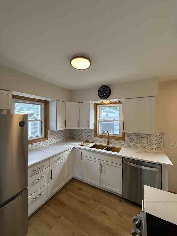 568 Boyd St #NA - Photo 4 of 27
