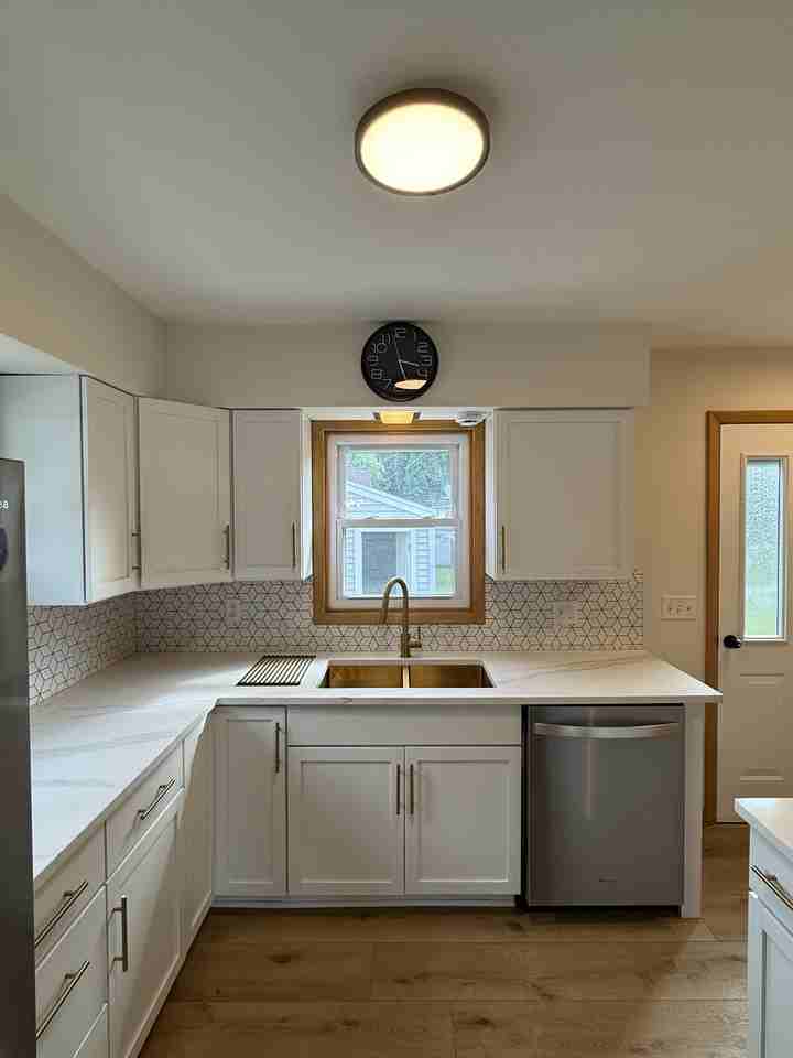 568 Boyd St #NA - Photo 5 of 27
