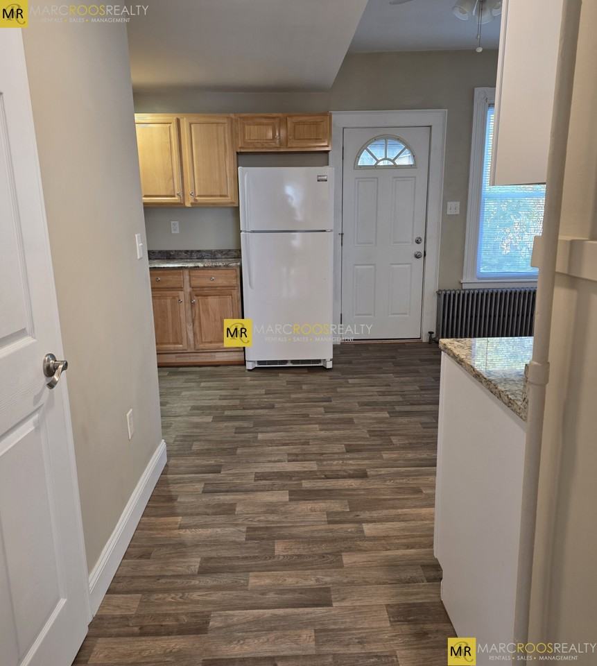 Bedford St - Photo 2 of 13