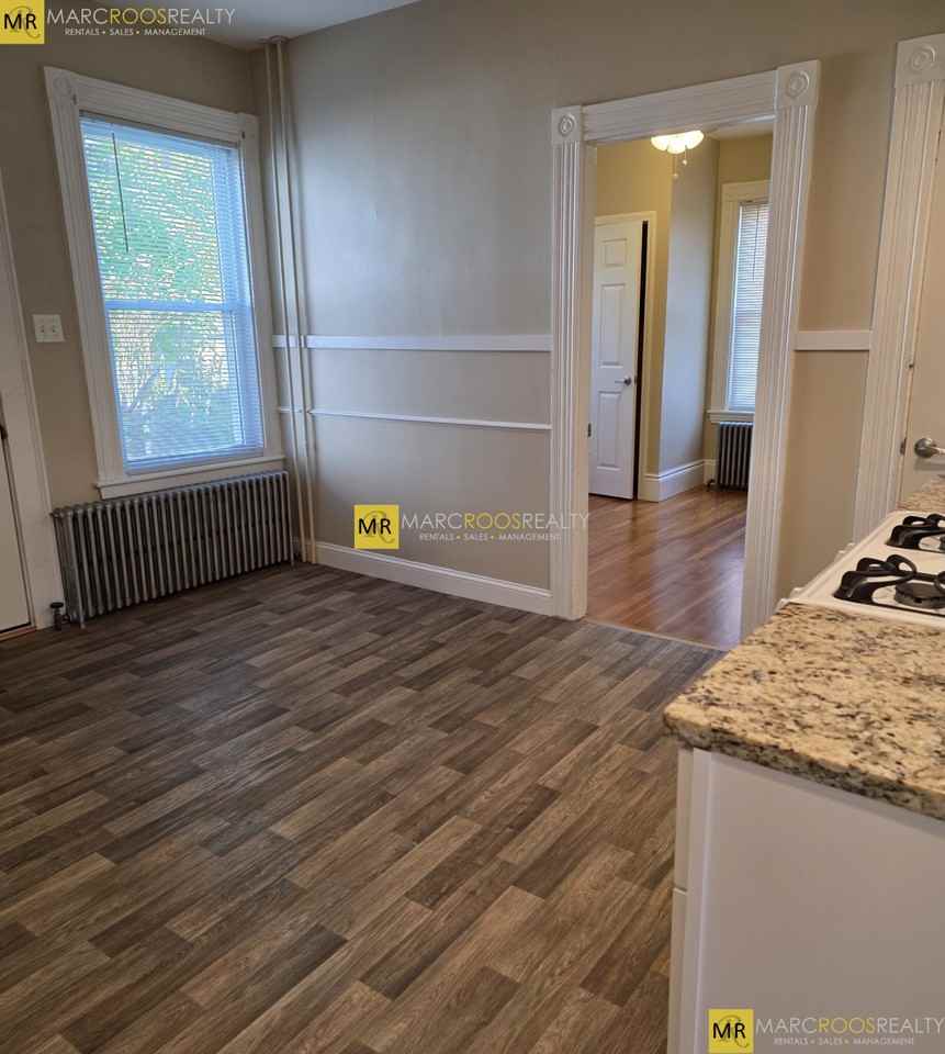 Bedford St - Photo 3 of 13