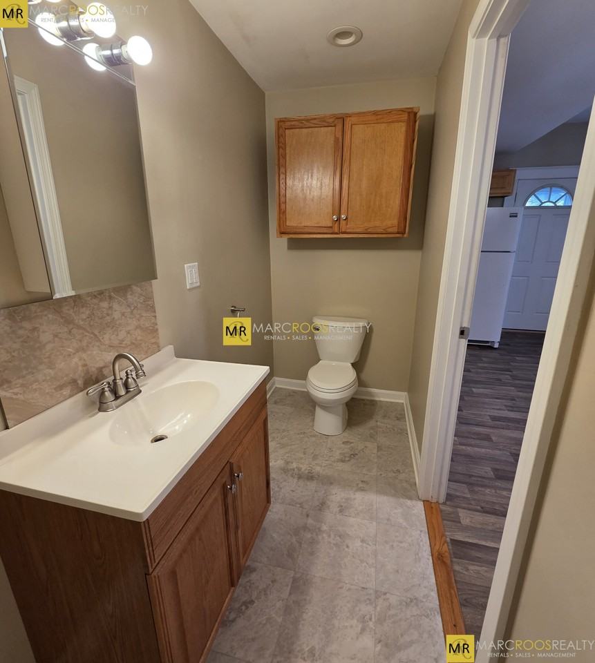 Bedford St - Photo 7 of 13