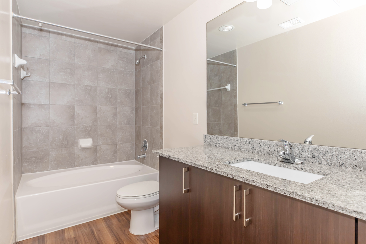 Alexis Apartments - Photo 7 of 34
