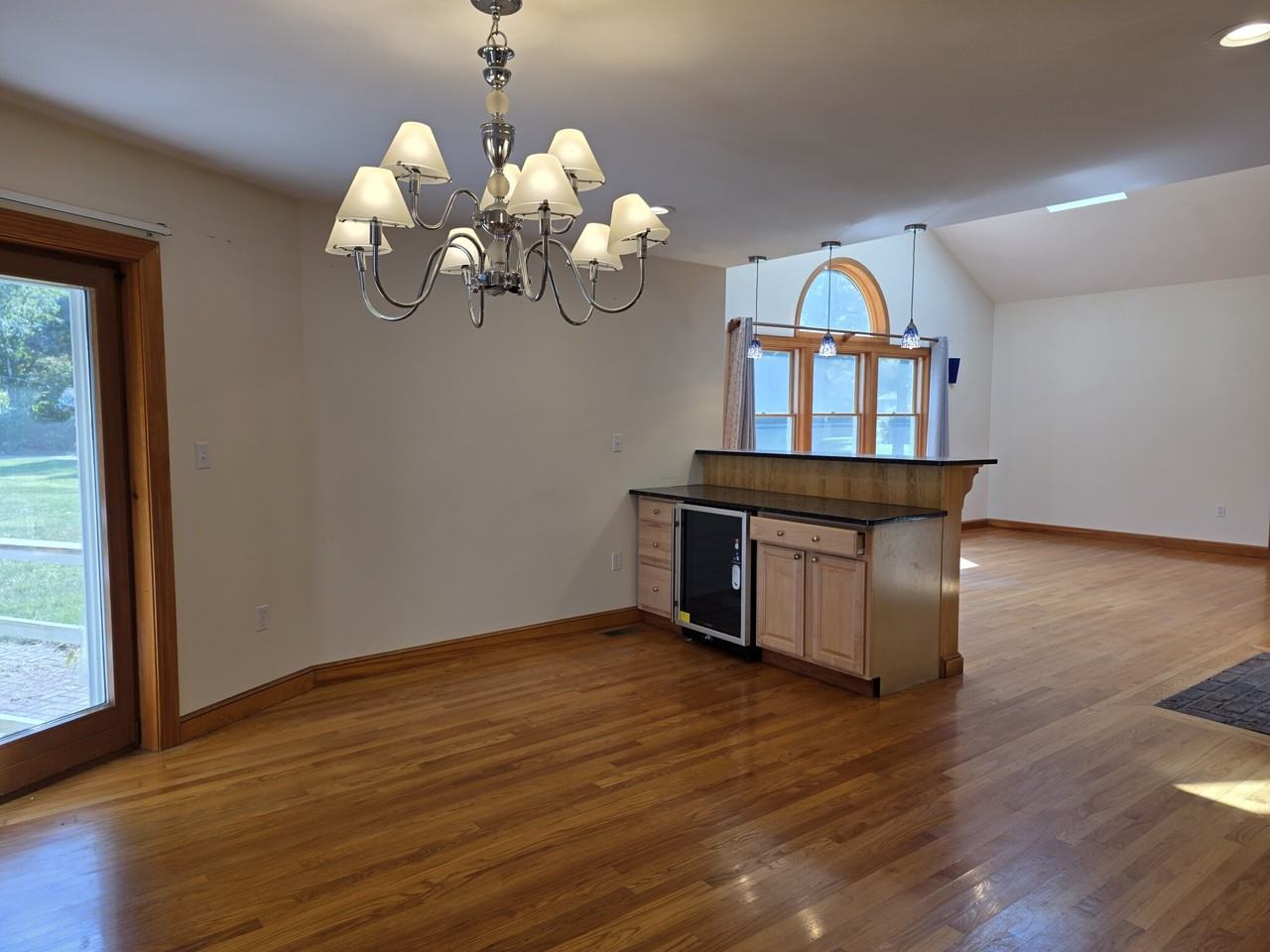 Gennaro Cir - Photo 2 of 21