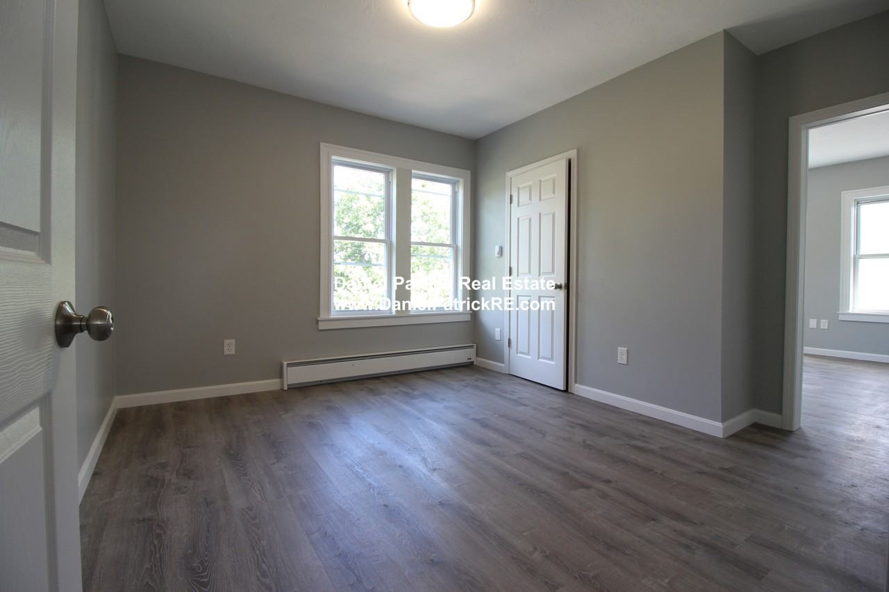 125 Grove Street #2 - Photo 4 of 9