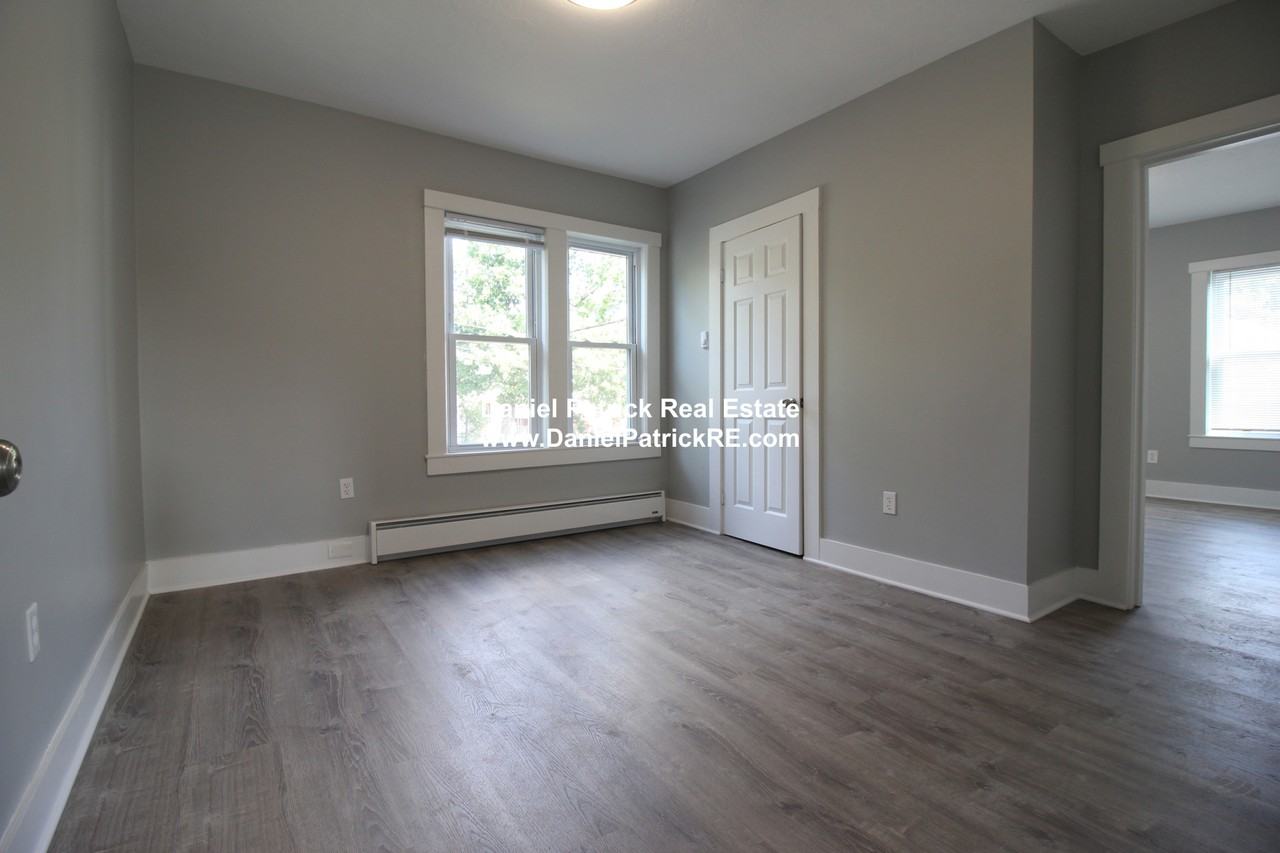 125 Grove Street #2 - Photo 5 of 9