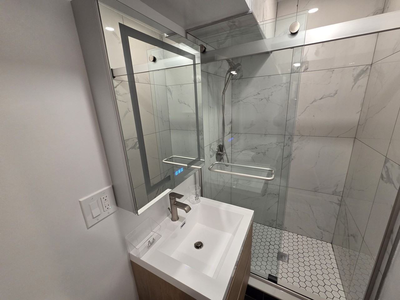 Joy St #B - Photo 6 of 10