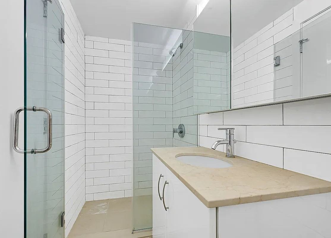 163 Ludlow St #4D - Photo 4 of 7