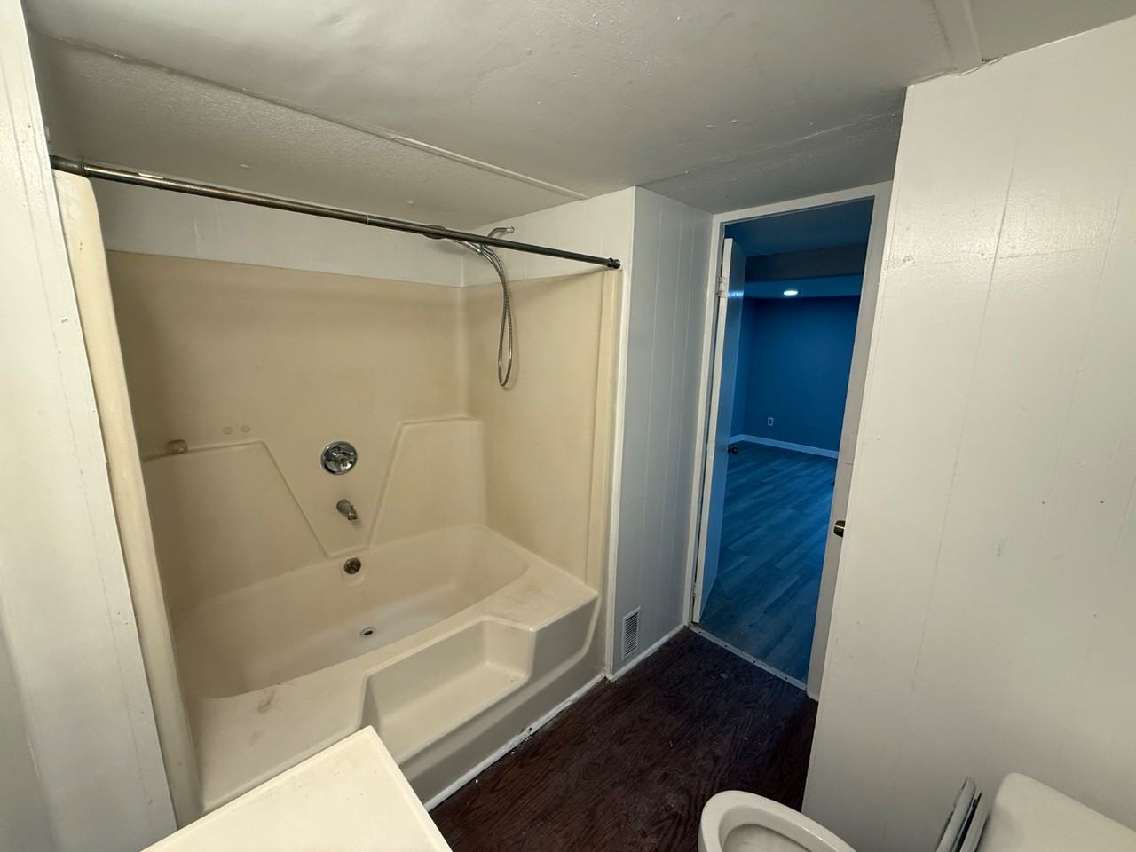 Claxton Circle - Photo 7 of 10