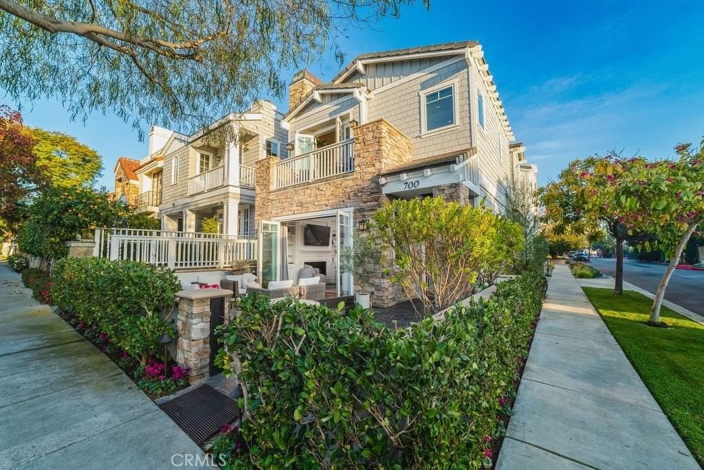 700 Acacia Ave #A - Photo 2 of 38