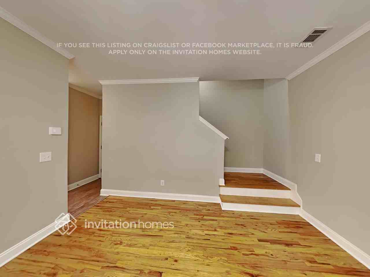 649 Royal Crest Ct - Photo 5 of 20