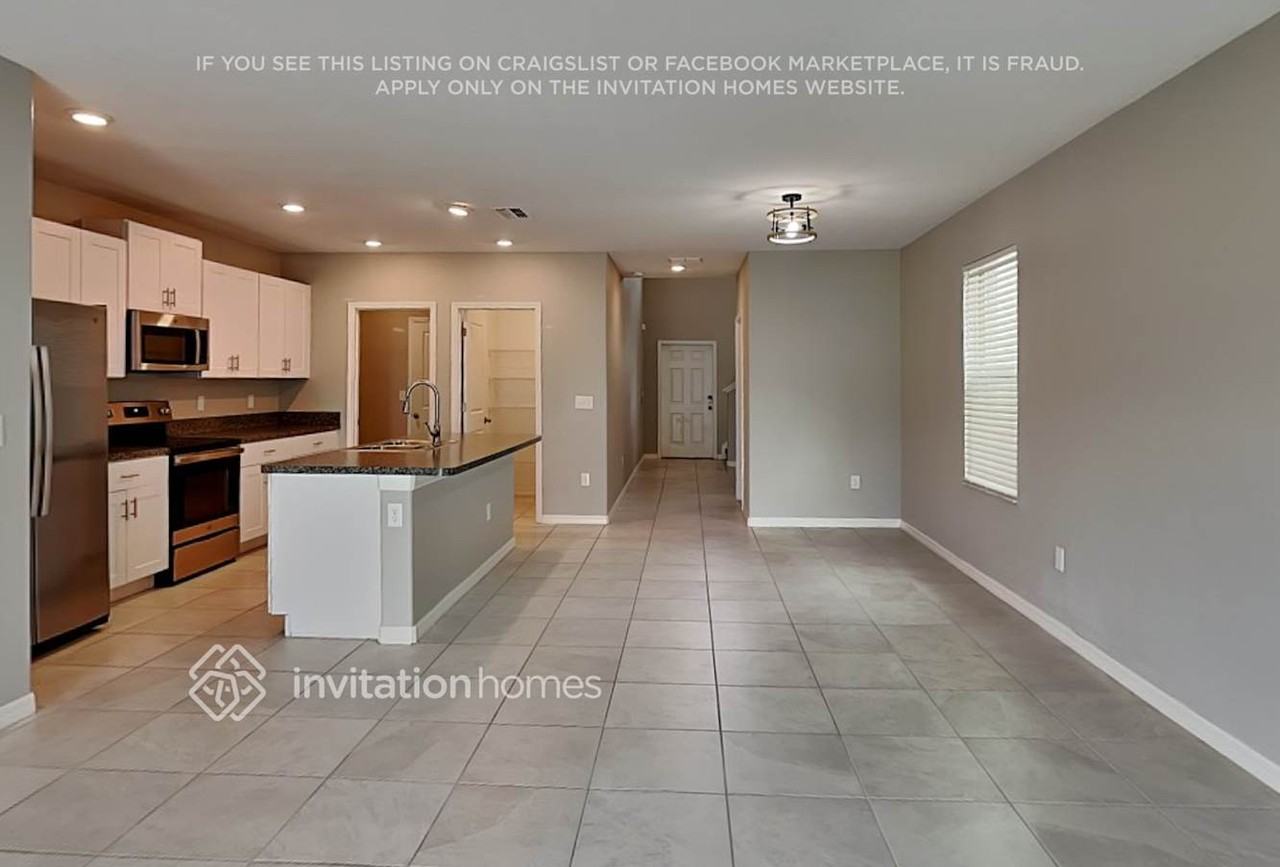 7127 Amelia Cove Ct - Photo 7 of 29