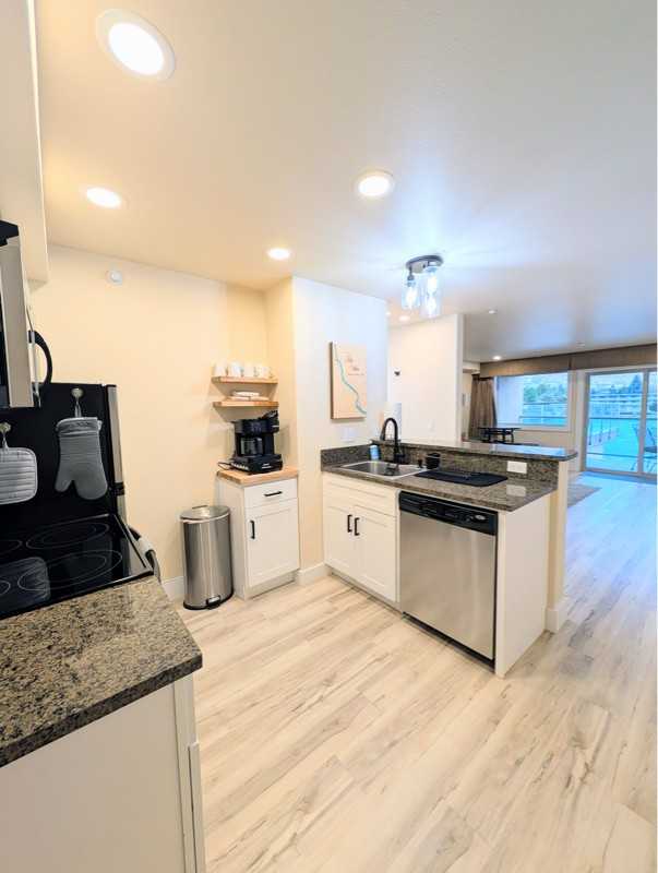 322 West Woodin Avenue #630 - Photo 2 of 29