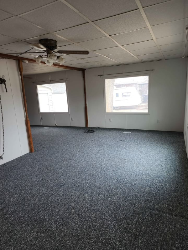 732 Broadway St - Photo 3 of 9