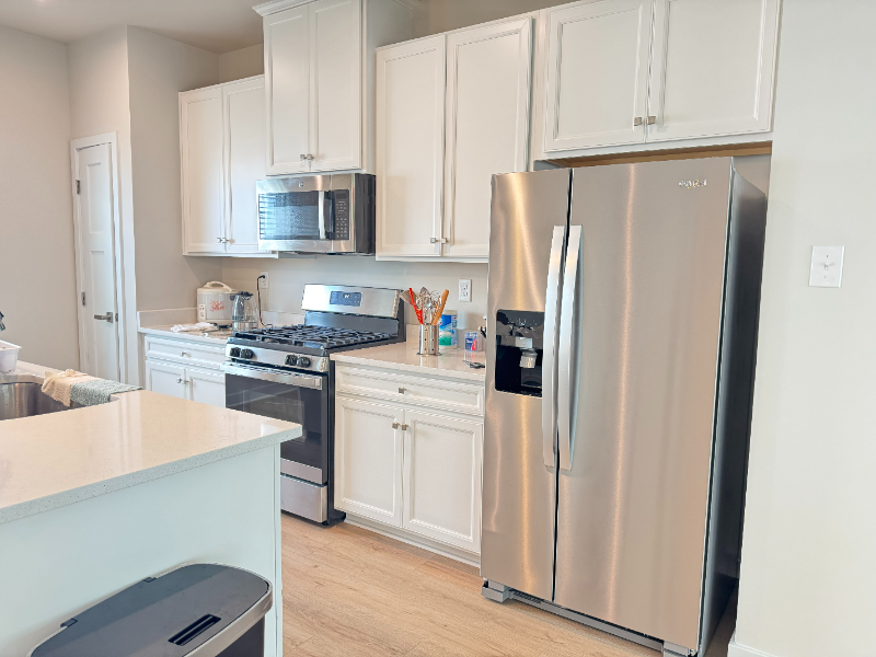 23 Hunters Dr - Photo 2 of 18