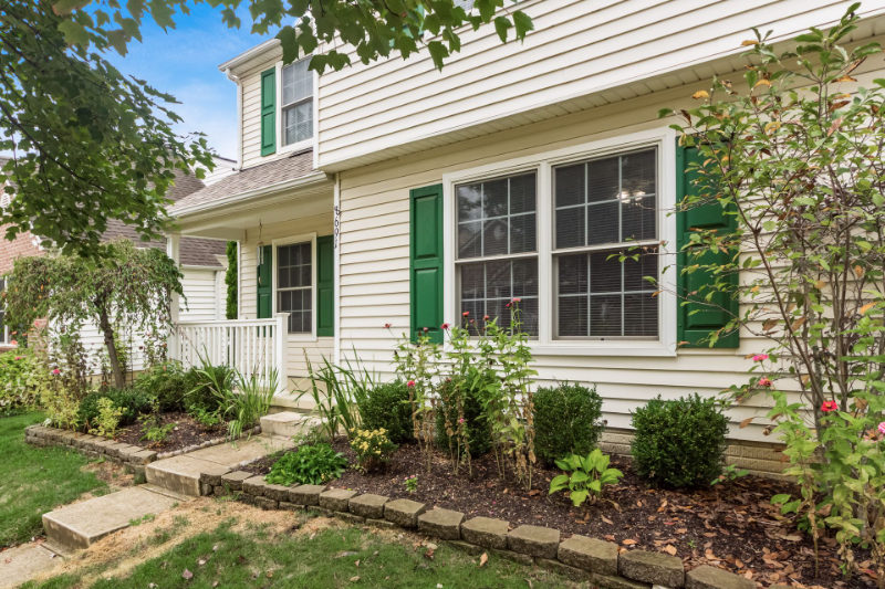 8691 Pennycress Lane - Photo 3 of 36