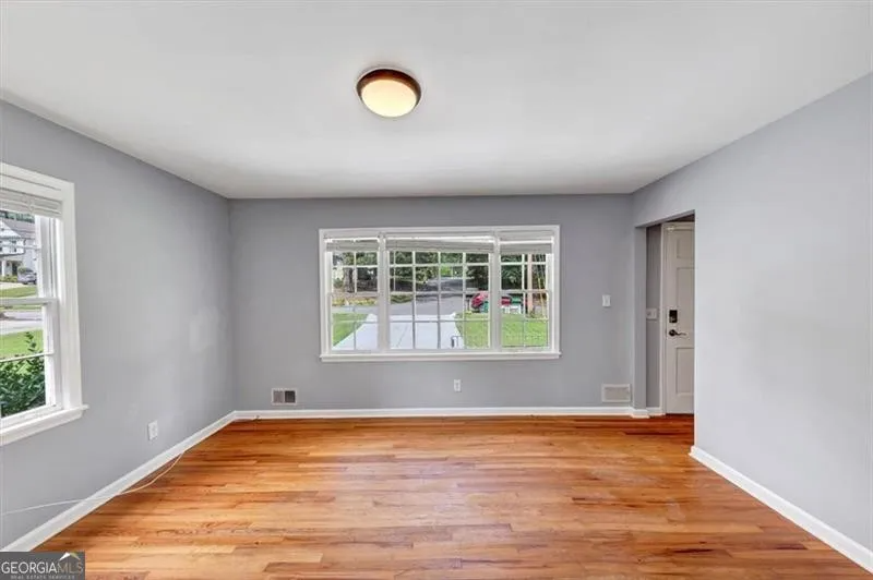 1677 Wayland Cir Ne - Photo 6 of 20